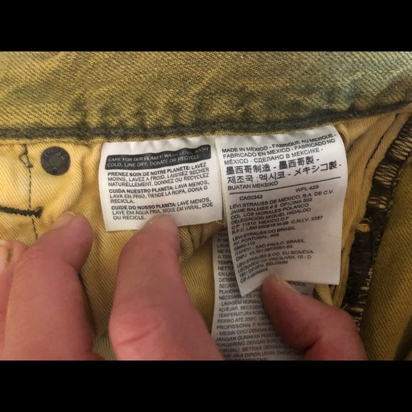 Levi’s Retro Color Washed 501 CT (Customized Tapered) Yellow Jeans Mens 40x24 - Picture 6 of 13